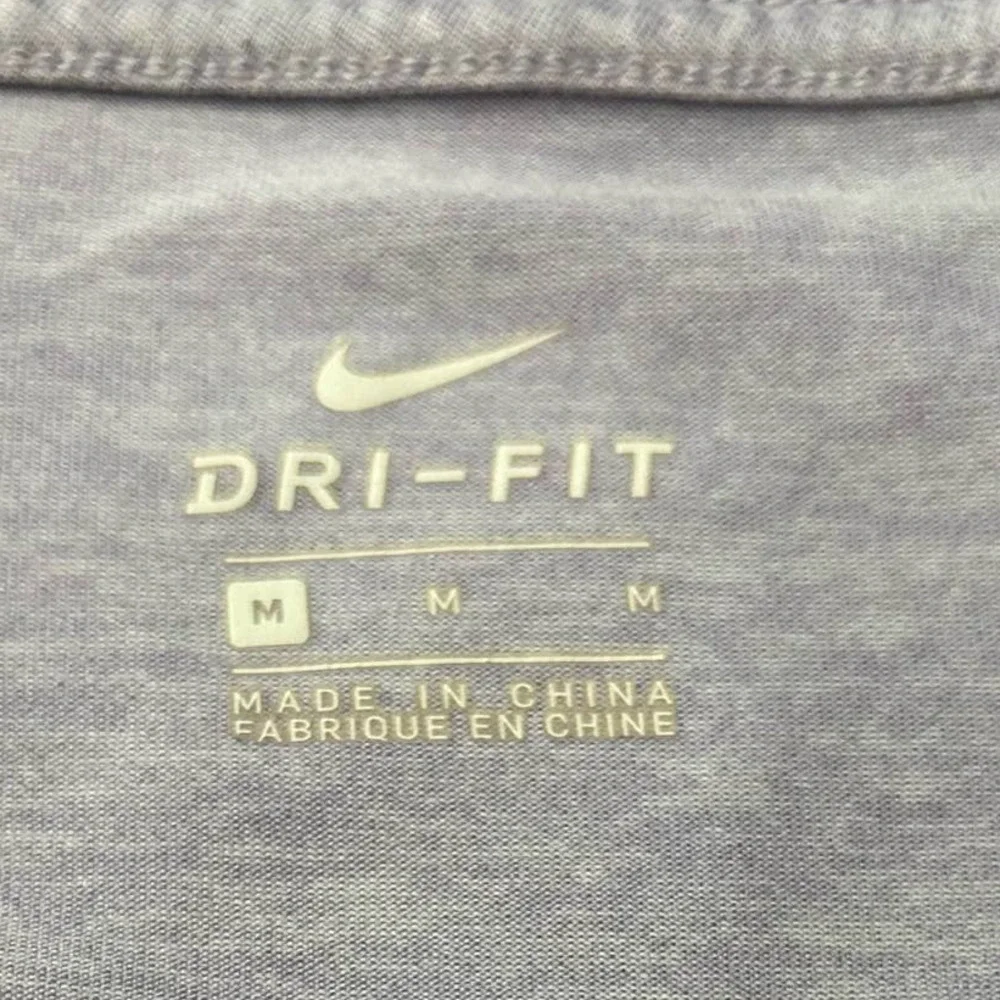 Nike Dri Fit Lavendar Short Sleeve Tee, Size M